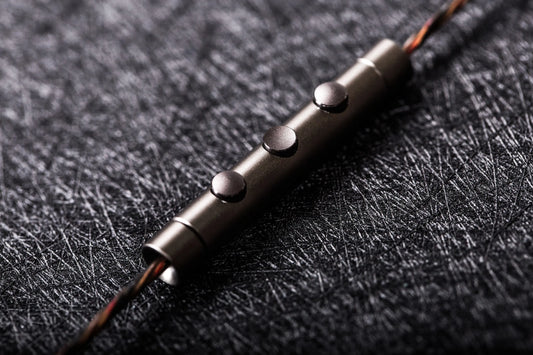 1MORE P40 4-Driver Aluminum Alloy In-Ear Monitor IEM Earphone with Microphone OFC Cable