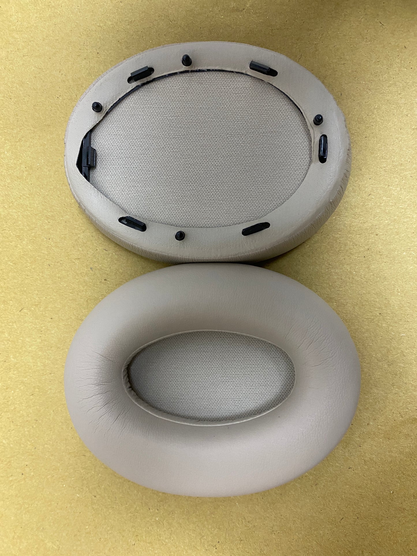 AccessoryJack Earpads Cushions for SONY WH-1000XM3 Headphone Black Silver 2 Colors