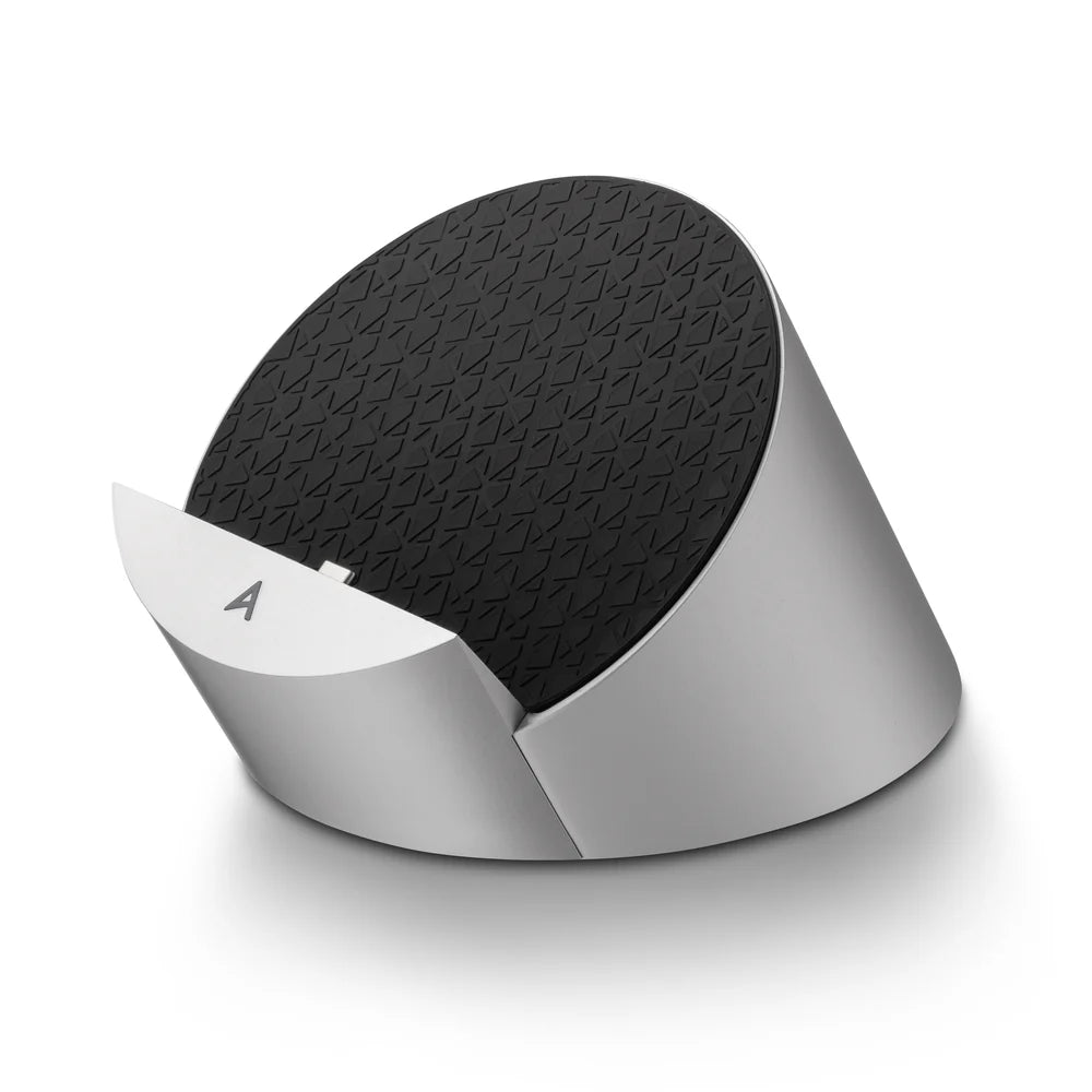 Astell Kern AK Docking Cradle for PD10 / SP4000 – Aluminum Home Audio Dock with Balanced XLR Output, USB‑C Charging, Roon Ready & Qobuz Connect Support, LED Bit‑Rate Indicator