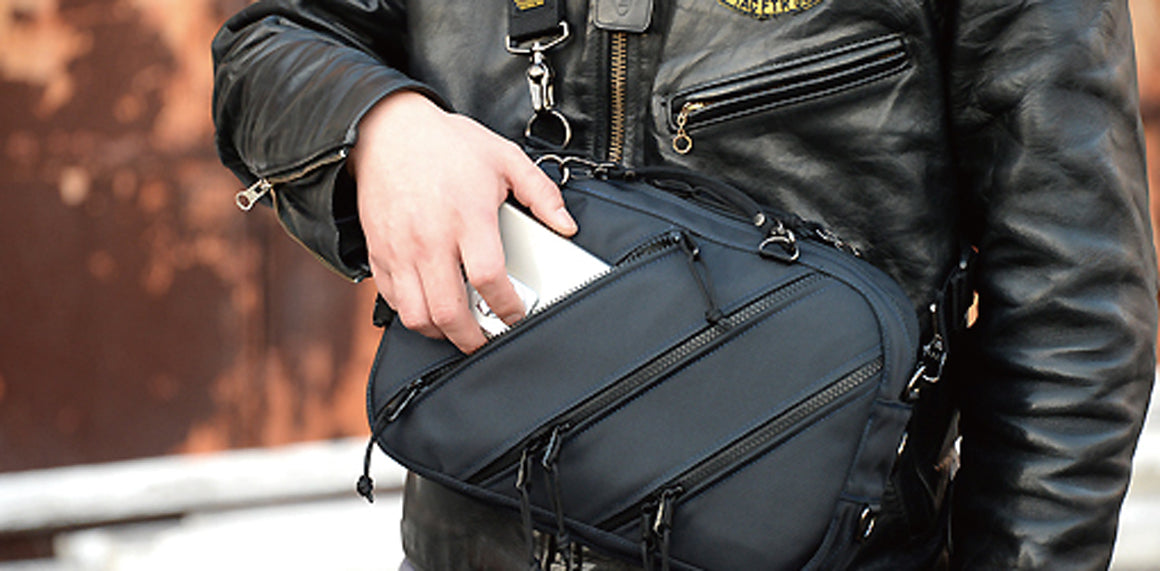 VanNuys D642 Nylon Triple Zipper Cross-Body Shoulder Bag Black Made In Japan