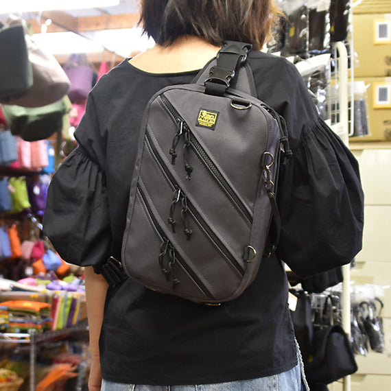 VanNuys D642 Nylon Triple Zipper Cross-Body Shoulder Bag Black Made In Japan