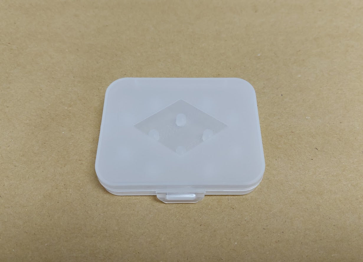 Eartips Plastic Hard Case Rectangle Medium Size 10pcs