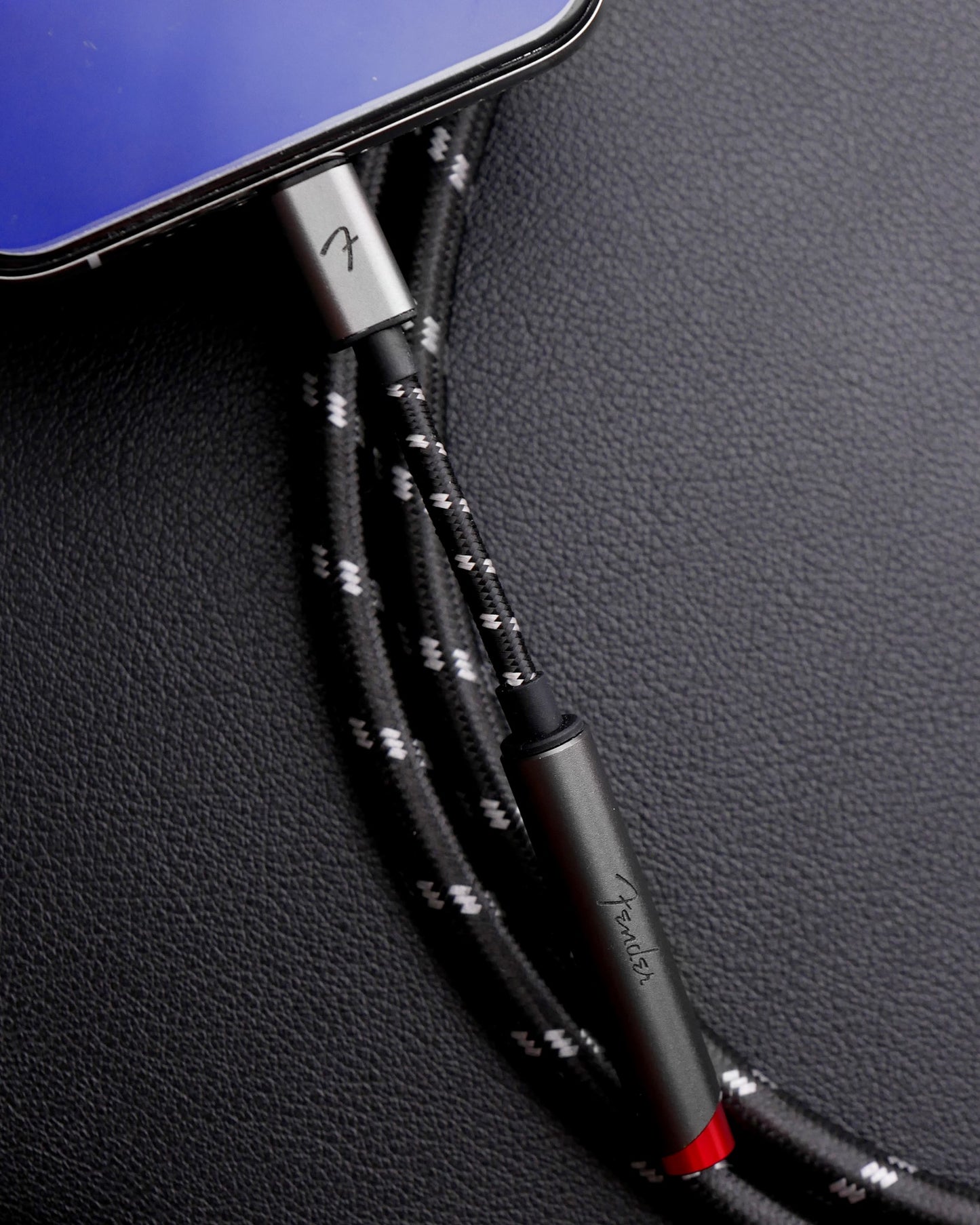 Fender AE1i Lightning DAC Amplifier for 3.5mm Earphone Apple iOS iPhone iPad