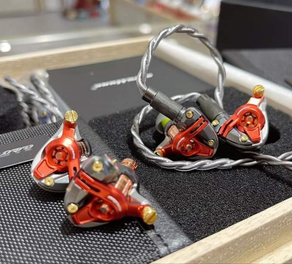 Acoustune HS2000MX MKII In-Ear Monitor Earphone Pentaconn Ear Made In Japan