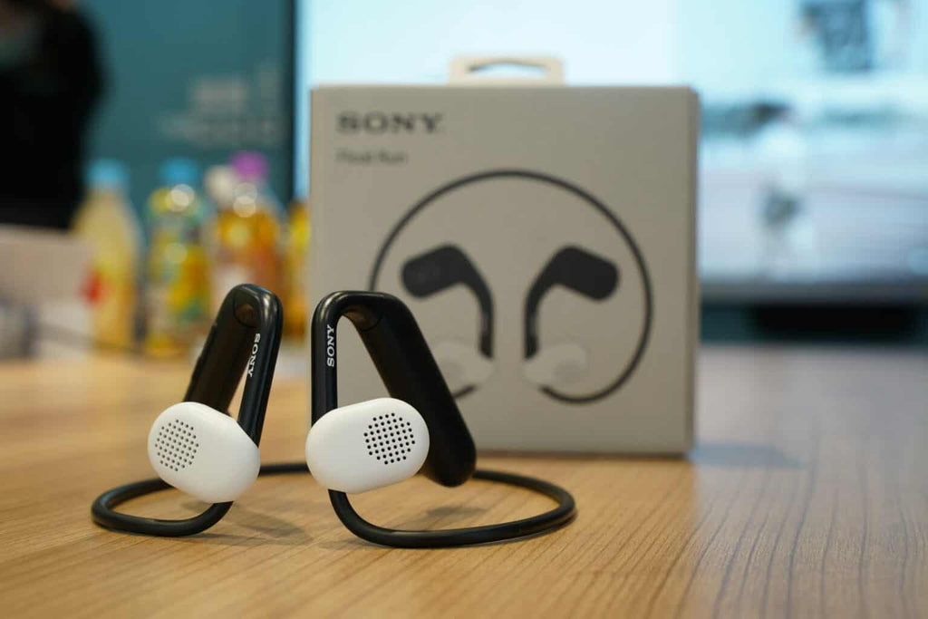 SONY Float Run Lightweight Wireless Bluetooth Earphone for Sport Running